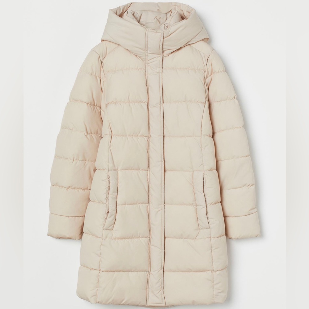 H&M Hooded Puffer Jacket in Powder Beige in US size Small